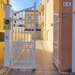Gilda: Beautiful Spacious Apartment. Seaview From Rooftop Terrace * Corralejo
