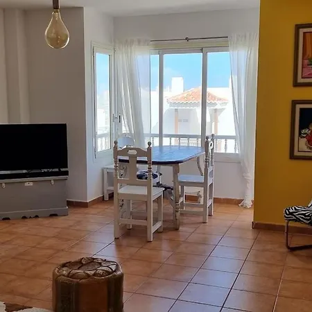 Gilda: Beautiful Spacious Apartment. Seaview From Rooftop Terrace * Corralejo
