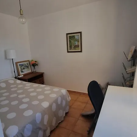 Gilda: Beautiful Spacious Apartment. Seaview From Rooftop Terrace Appartamento