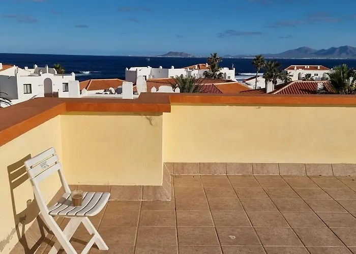 Gilda: Beautiful Spacious Apartment. Seaview From Rooftop Terrace Corralejo
