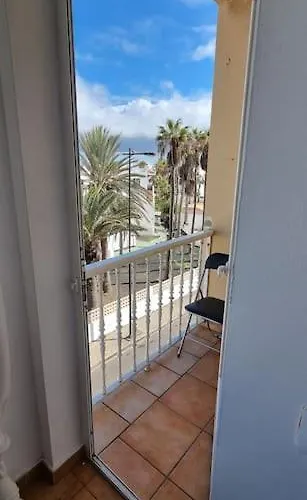 Apartment Gilda: Beautiful Spacious Apartment. Seaview From Rooftop Terrace Corralejo