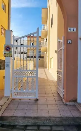 Gilda: Beautiful Spacious Apartment. Seaview From Rooftop Terrace * Corralejo